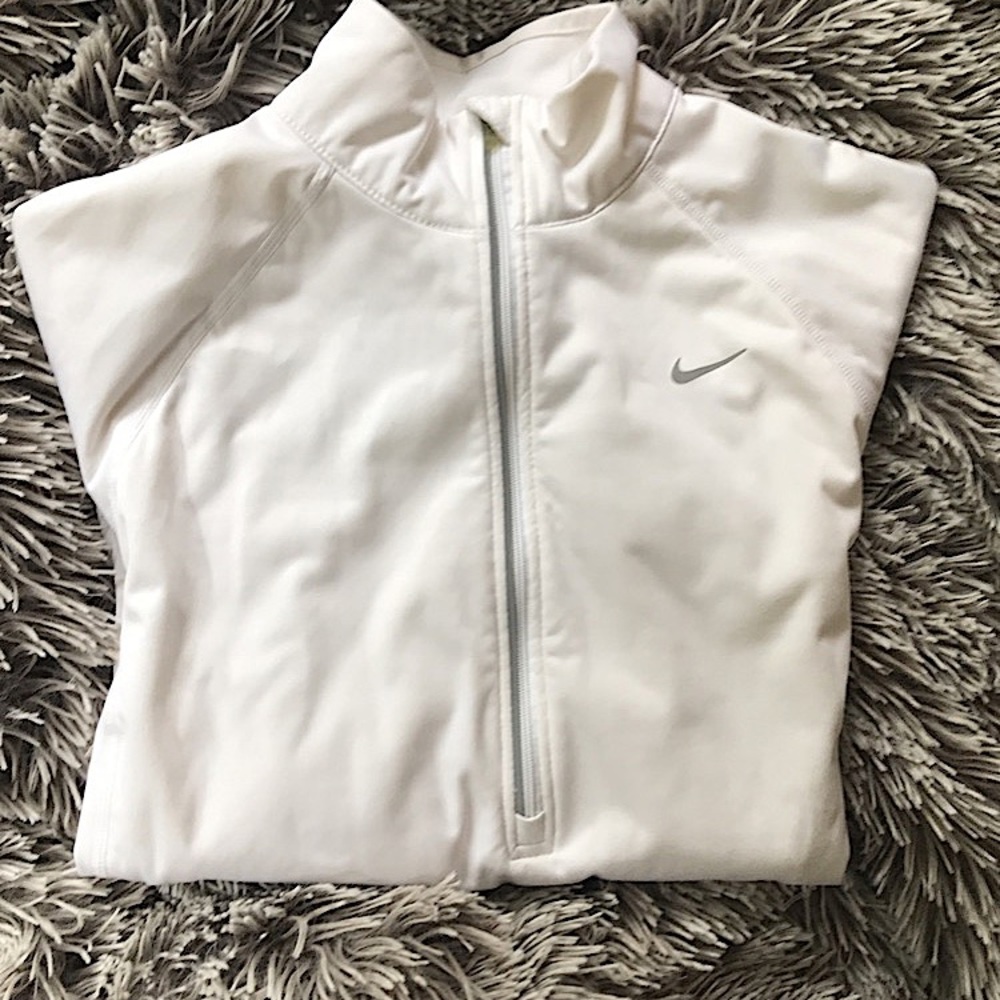 COPY - Nike white pullover